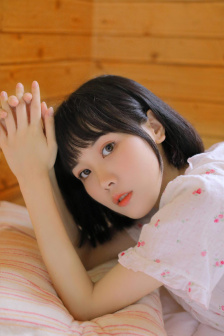 天降女子从2楼掉了下来